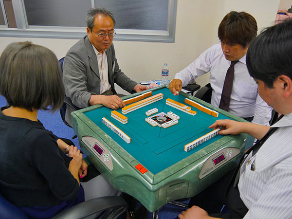 最高位戦日本プロ麻雀協会の「道場」がオープン！ 設立記念大会も開催